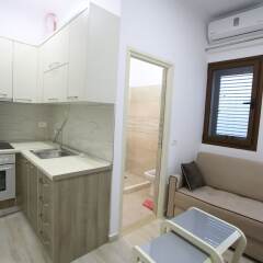 Отель Idrizi Apartment Албания, Берат - отзывы, цены и фото номеров - забронировать отель Idrizi Apartment онлайн в номере