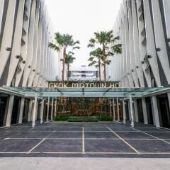 Bangkok Midtown Hotel Бангкок парковка