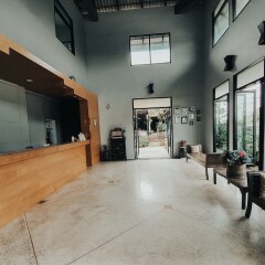 Отель Chaw Ka Cher Tropicana Lanta Resort Таиланд, Ланта - отзывы, цены и фото номеров - забронировать отель Chaw Ka Cher Tropicana Lanta Resort онлайн интерьер отеля
