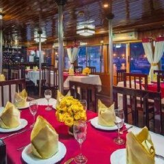 Отель Halong Dugong Sail Халонг помещение для мероприятий фото 2