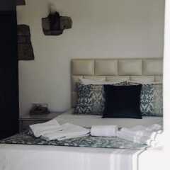 Alacati Sardunya Hotel Чешме сейф в номере