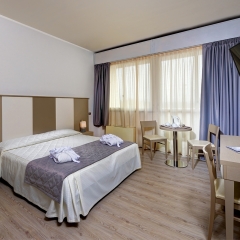 Отель iH Hotels Bologna Gate 7 Кальдерара-ди-Рено комната для гостей
