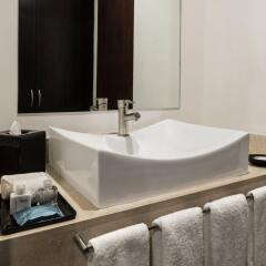 Отель Wyndham Garden Guadalajara Acueducto ванная