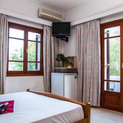 Отель Irini's Rooms Греция, Остров Санторини - отзывы, цены и фото номеров - забронировать отель Irini's Rooms онлайн комната для гостей фото 3