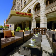 Отель The Westin Grand Berlin Германия, Берлин - 3 отзыва об отеле, цены и фото номеров - забронировать отель The Westin Grand Berlin онлайн питание фото 2