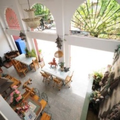 Апартаменты Baan Khun Mae Apartment бассейн