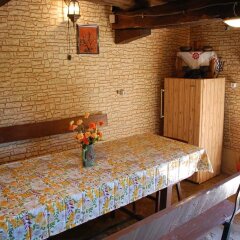 Отель Holiday Home Lyubovo Болгария, Боженци - отзывы, цены и фото номеров - забронировать отель Holiday Home Lyubovo онлайн развлечения