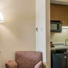 Econo Lodge in River Falls, United States of America from 98$, photos, reviews - zenhotels.com