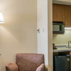 Econo Lodge in River Falls, United States of America from 95$, photos, reviews - zenhotels.com