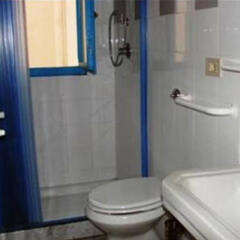 Отель Guest House Locanda Gallo Италия, Флоренция - отзывы, цены и фото номеров - забронировать отель Guest House Locanda Gallo онлайн ванная