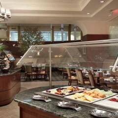 Отель Hilton Washington DC/Rockville Hotel & Executive Meeting Center США, Роквилль - отзывы, цены и фото номеров - забронировать отель Hilton Washington DC/Rockville Hotel & Executive Meeting Center онлайн питание фото 3