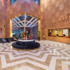 Rixos Sungate Турция, Бельдиби - 7 отзывов об отеле, цены и фото номеров - забронировать отель Rixos Sungate - All Inclusive онлайн интерьер отеля