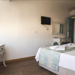 Alacati Sardunya Hotel Чешме комната для гостей фото 5