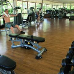Отель Howard Johnson Resort Санья фитнесс-зал