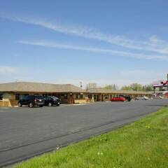 Отель Budget Inn Columbus парковка
