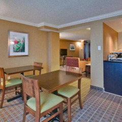 Отель Crowne Plaza Toronto Airport Канада, Торонто - отзывы, цены и фото номеров - забронировать отель Crowne Plaza Toronto Airport онлайн в номере фото 2