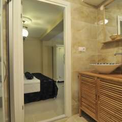 Отель Safran Suites Apart ванная фото 2