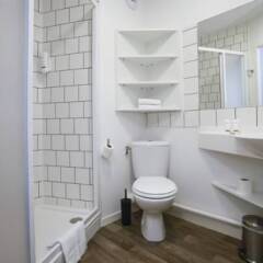 Отель Odalys City Paris Levallois Франция, Леваллуа-Перре - 2 отзыва об отеле, цены и фото номеров - забронировать отель Odalys City Paris Levallois онлайн ванная фото 2