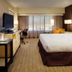 Отель Hilton Los Angeles Airport США, Лос-Анджелес - 10 отзывов об отеле, цены и фото номеров - забронировать отель Hilton Los Angeles Airport онлайн удобства в номере фото 2