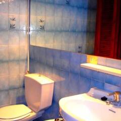 Отель Apartamentos Son Bou Gardens ванная