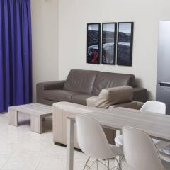 Отель Blubay Apartments Мальта, Гзира - отзывы, цены и фото номеров - забронировать отель Blubay Apartments онлайн комната для гостей фото 2