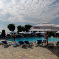 Hotel Mediterrane пляж