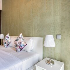 Отель Cayan Tower by Deluxe Holiday Homes сейф в номере
