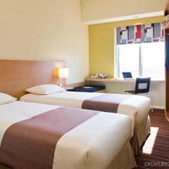 ibis Dubai Mall of the Emirates Hotel комната для гостей