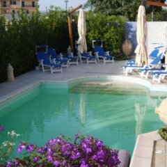 Отель Villa Margherita Поццалло бассейн