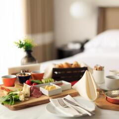 DoubleTree by Hilton Hotel Izmir Airport Турция, Измир - отзывы, цены и фото номеров - забронировать отель DoubleTree by Hilton Hotel Izmir Airport онлайн в номере