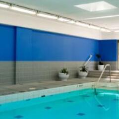 Отель Ramada Plaza by Wyndham Toronto Downtown Канада, Торонто - отзывы, цены и фото номеров - забронировать отель Ramada Plaza by Wyndham Toronto Downtown онлайн бассейн фото 3