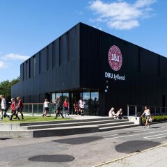 Отель DBU Hotel & Kursuscenter Дания, Орхус - отзывы, цены и фото номеров - забронировать отель DBU Hotel & Kursuscenter онлайн развлечения