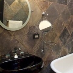 Отель Sugar Hill Suites ванная
