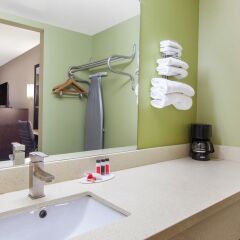 Отель Days Inn Milpitas San Jose ванная фото 2