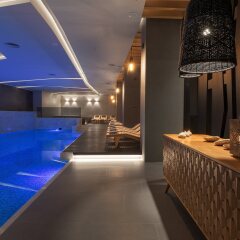 Olympic Palace Resort Hotel & Convention Center с домашними животными