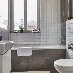 Отель Poznanska Urban Style Studio Польша, Варшава - отзывы, цены и фото номеров - забронировать отель Poznanska Urban Style Studio онлайн ванная