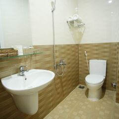 An An Hotel Da Lat Далат ванная