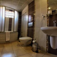 Akuzun Hotel ванная