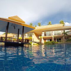 Отель Chivatara Resort & Spa Bang Tao Beach с домашними животными