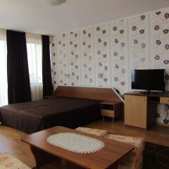 Отель Guest House Ianis Paradise Несебр комната для гостей фото 2