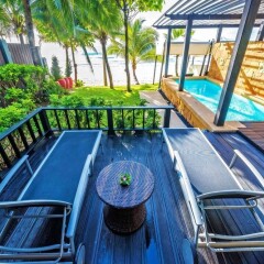 Отель Andaman White Beach Resort Таиланд, пляж Банг-Тао - 3 отзыва об отеле, цены и фото номеров - забронировать отель Andaman White Beach Resort онлайн спортивное сооружение