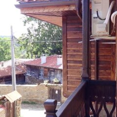 Отель Family Hotel Medven - 1 Болгария, Сливен - отзывы, цены и фото номеров - забронировать отель Family Hotel Medven - 1 онлайн балкон