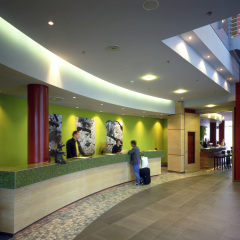 Отель Courtyard by Marriott Berlin City Center интерьер отеля фото 2