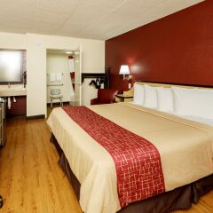 Отель Red Roof Inn Columbus West - Hilliard комната для гостей фото 2