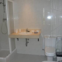 Отель Gran Central Inn Барселона ванная