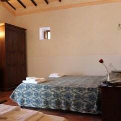Отель Valle Rosa Country House Сполето удобства в номере