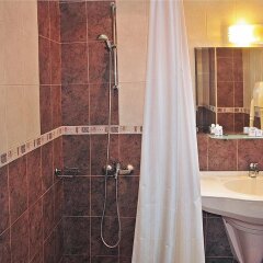 Отель Real Болгария, Пловдив - отзывы, цены и фото номеров - забронировать отель Real онлайн ванная фото 2