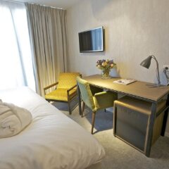 Hotel De Hallen удобства в номере