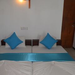 Отель Star Holiday Resort Шри-Ланка, Хиккадува - 2 отзыва об отеле, цены и фото номеров - забронировать отель Star Holiday Resort онлайн комната для гостей фото 5