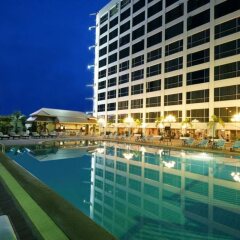 Отель Bangkok Palace Hotel Таиланд, Бангкок - 1 отзыв об отеле, цены и фото номеров - забронировать отель Bangkok Palace Hotel онлайн фитнесс-зал фото 2